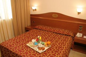 Room in Guest room - Hotel Felix Montecchio Maggiore Vicenza Brendola